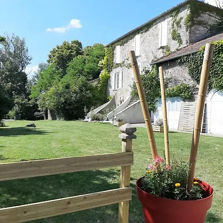 Hébergement de vacances Domaine Laloubin