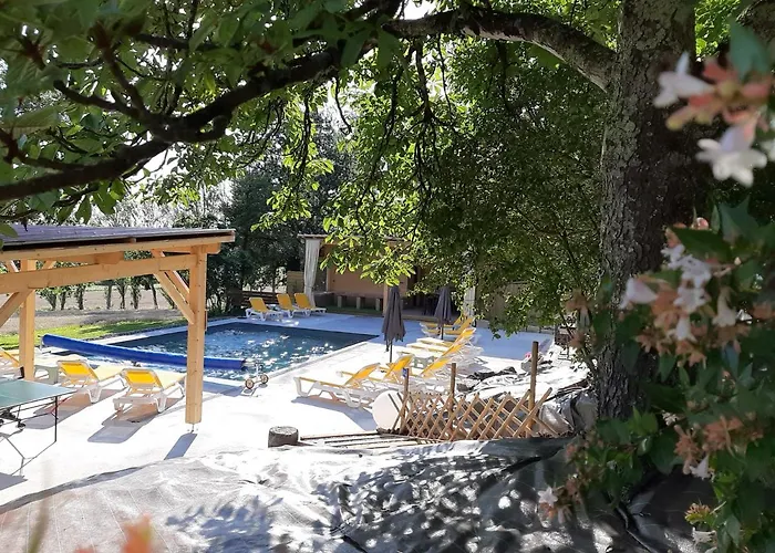 Domaine Laloubin ホテル